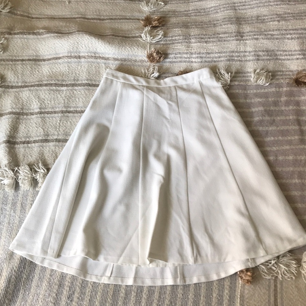 The Limited XS skirt